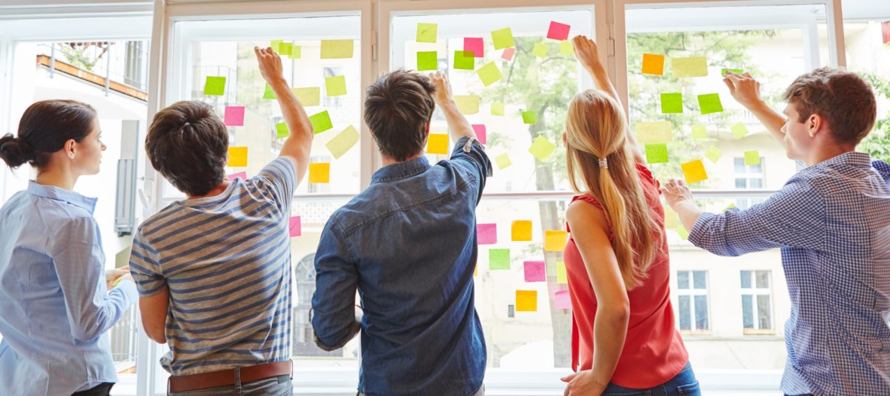 Design Thinking Facilitator – Foto von Robert Kneschke auf Unsplash